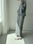画像8: ●期間限定/ご予約10倍ポイント●【7/11 LIVEアイテム】ラインデザイン裏起毛ストレッチスカート（予約/10-11） (8)