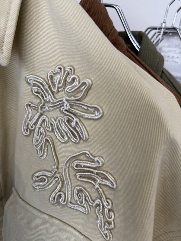 画像13:  期間限定/ご予約10倍ポイント   【7/17 LIVE●CYAN TOKYO】刺繍オーバーシャツブルゾン（予約/10-11月） (13)