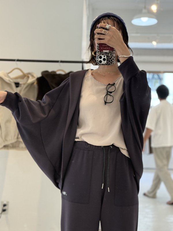 画像2:  期間限定/ご予約10倍ポイント   【7/23 LIVE●MargauxVintage】ダンボールニットモモンガフーディ（予約/9-10月） (2)