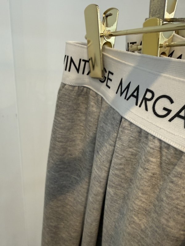 画像10:  期間限定/ご予約10倍ポイント   【7/23 LIVE●MargauxVintage】ロゴウエストタックパンツ（予約/9-10月） (10)