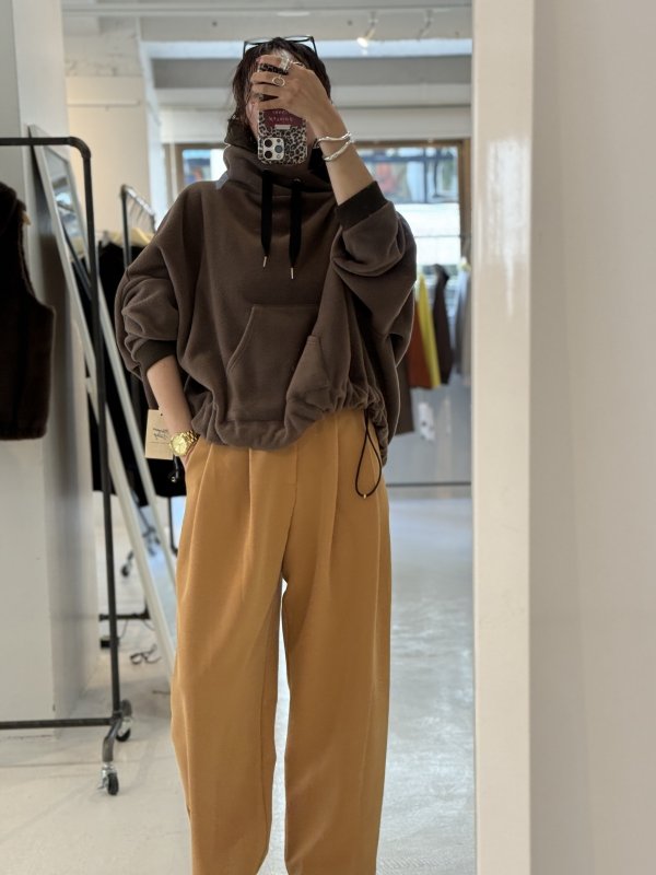 画像1:  期間限定/ご予約10倍ポイント   【7/23 LIVE●MargauxVintage】ウエストデザインタックパンツ（予約/9-10月） (1)