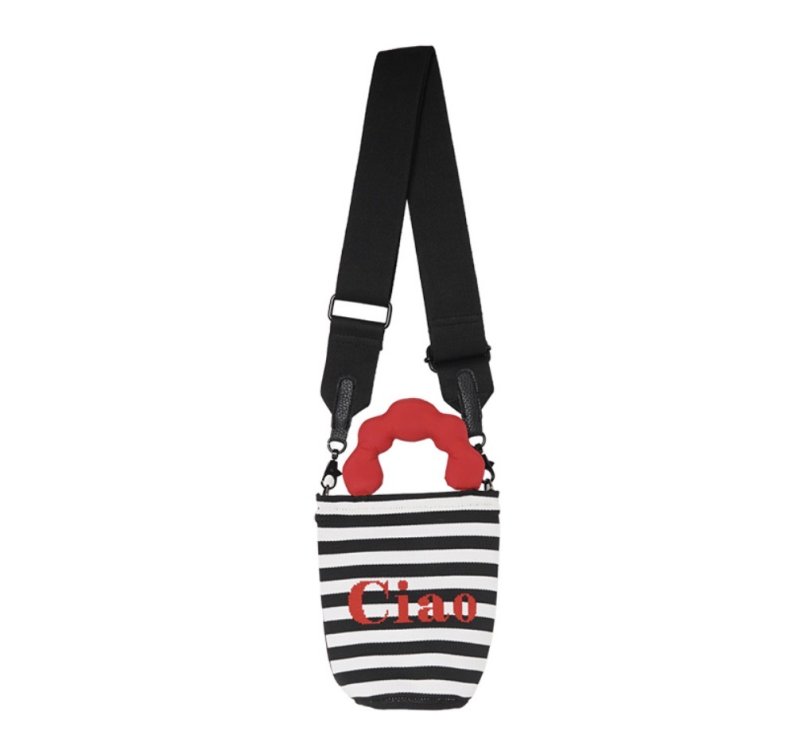 画像1:  期間限定/ご予約5倍ポイント   生産枠限り    【8/19展示会LIVE】パロディポシェットバッグ（予約/10月） (1)