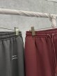 画像4:  生産枠限り   メーカー確認後確保    【8/25LIVEアイテム】ミニロゴ2WAYシルエットボトム（セットアップ可能/予約/9-10月） (4)