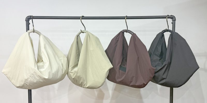 画像8:  期間限定   ご予約ポイント5倍   【10/19 LIVE / PRIORITY】弱撥水中綿BAG（予約/1-2） (8)