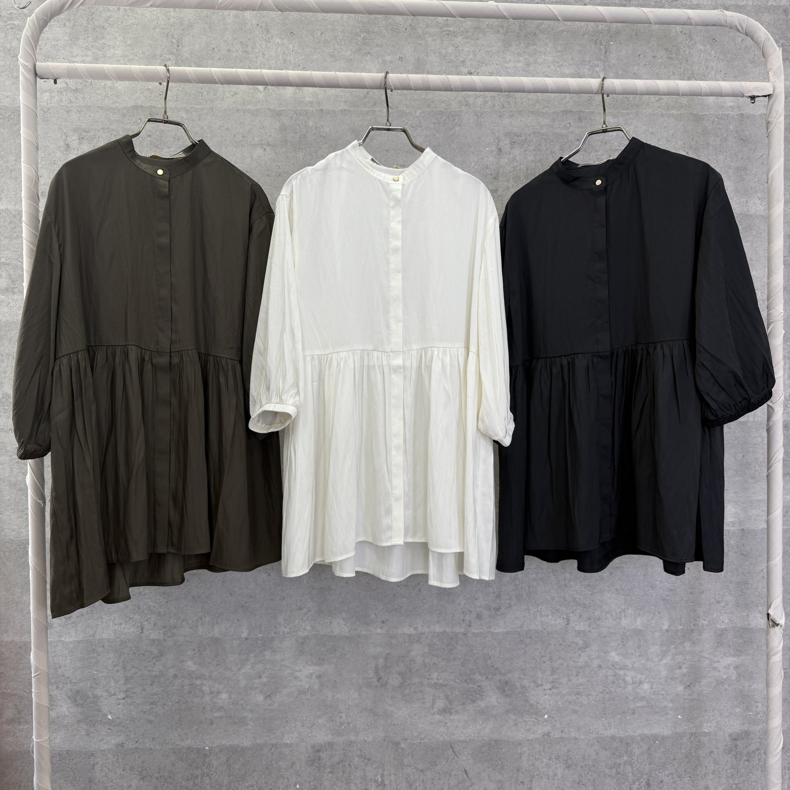 ●生産枠限り●晩夏〜秋に使える展示会シリーズ●【7/28 LIVEご紹介アイテム】形状記憶素材!羽織にも使えるレイヤードトップス
