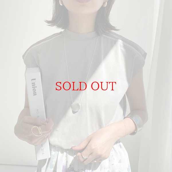 画像5: sheer shoulder tps (5)