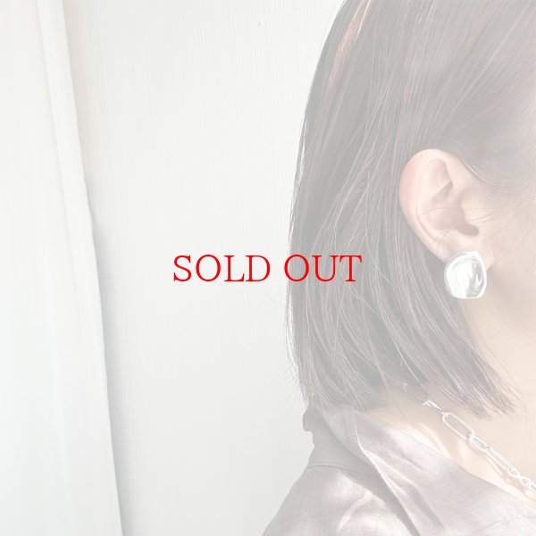 画像1: ◆再販● beans motif earring (1)