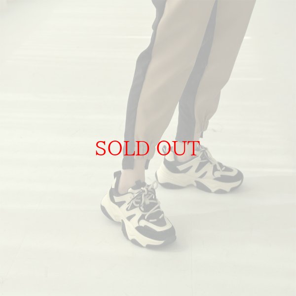 画像4: 【liveご紹介アイテム】bi-color dad sneaker (4)