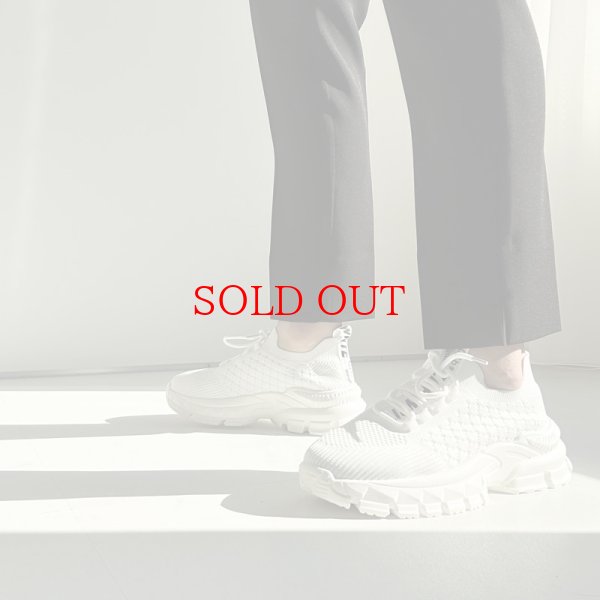 画像3: ◆在庫限りで終了●めちゃくちゃ軽くて履き心地◎外反母趾の方にもオススメ●【liveご紹介アイテム】モノトーンニットスニーカー (3)