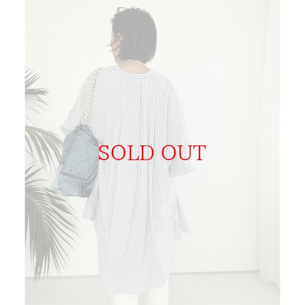 画像4: ●さらっと羽織れる【LIVEご紹介アイテム】ストライプオーバーシャツ (4)