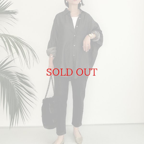 画像4: ●テロテロ素材●【LIVEご紹介アイテム】ブラックデニムオーバーシャツ(セットアップ可能) (4)