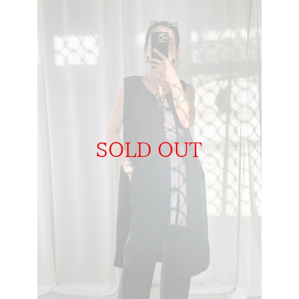 画像2: 【LIVEご紹介アイテム】●ノーカラーロングジレ (2)