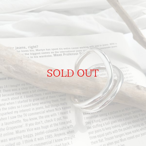 画像4: ◆存在感と抜け感●【LIVEご紹介アイテム】Wウエーブバングル (4)