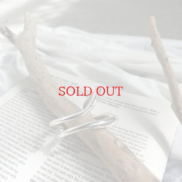 画像5: ◆存在感と抜け感●【LIVEご紹介アイテム】Wウエーブバングル (5)