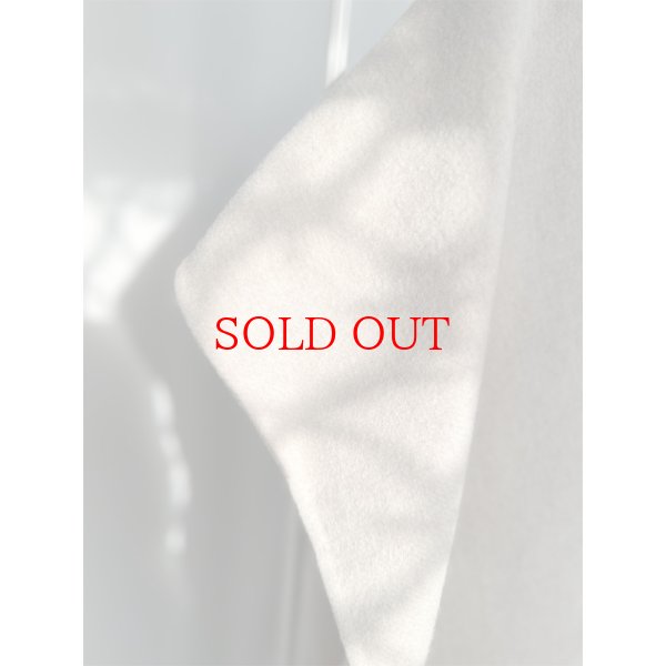 画像3: ●メーカー在庫限り●半額!!SALE●30日まで●【11/28 LIVEアイテム】最高に可愛い!!Bigショール＆フードW使いコート（エクリュ） (3)