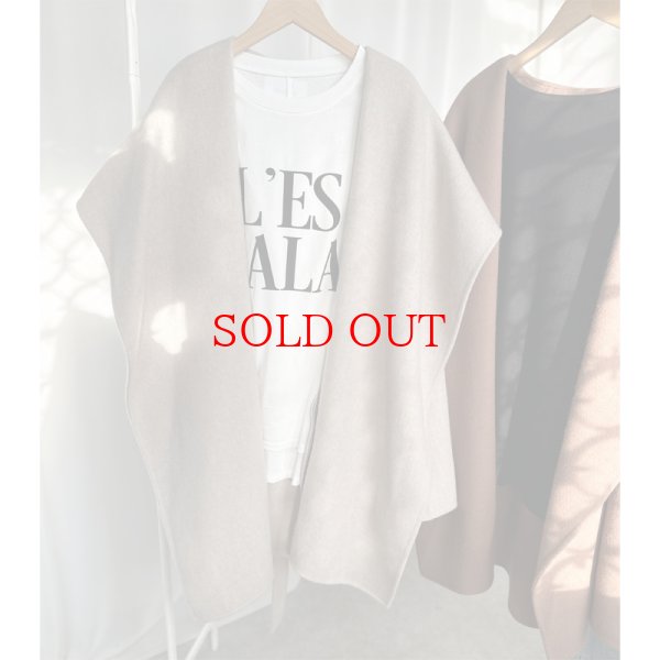 画像2: ●メーカー在庫限り●半額!!SALE●30日まで●【11/28 LIVEアイテム】最高に可愛い!!Bigショール＆フードW使いコート（エクリュ） (2)