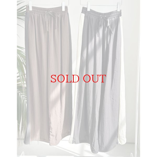 画像2: ●大人のラインパンツ●【LIVEご紹介アイテム】●サイド太ラインパンツ (2)