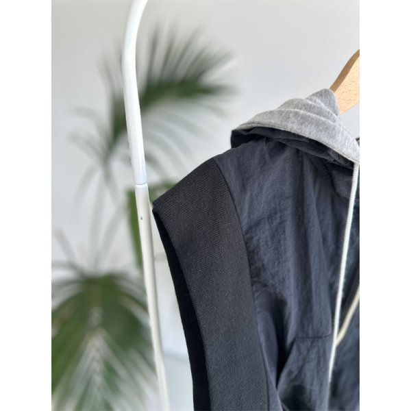 画像12: ●プラスワンでおしゃれ感up!!●【LIVEご紹介アイテム】●フード付ショートベスト (12)