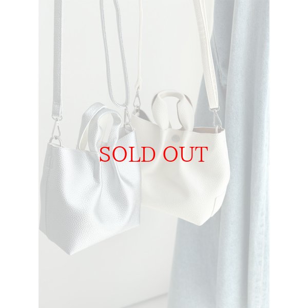 画像2: ●ベーシックエコレザーショルダーバッグ【LIVEご紹介アイテム】 (2)