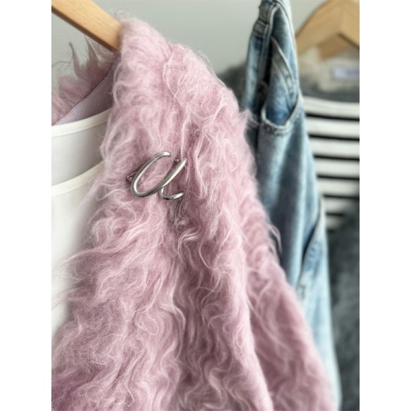 画像8: ●メーカー在庫限り●半額!!SALE●30日まで●【11/28 LIVEアイテム】●ブローチ付シャギーニットカーディガン (8)