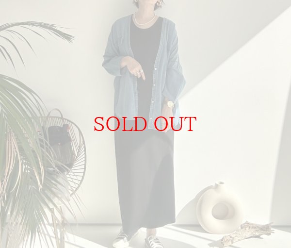 画像2: ●大人気シリーズ●大人っぽいデニムシャツ【LIVEご紹介アイテム】●ノーカラーデニムシャツ (2)