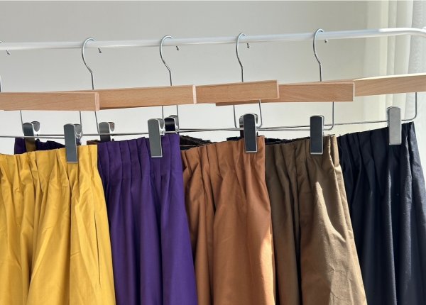 画像2: ●新色追加!!●広がらないフレアスカート●激推し●LAMER着回しアイテム【LIVEご紹介アイテム】●タックフレアスカート (2)