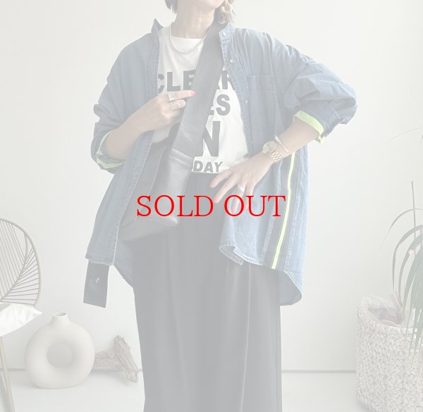 画像5: ●ネオンラインが可愛いデニムシャツ●【LIVEご紹介アイテム】●ネオンポイントデニムシャツ (5)