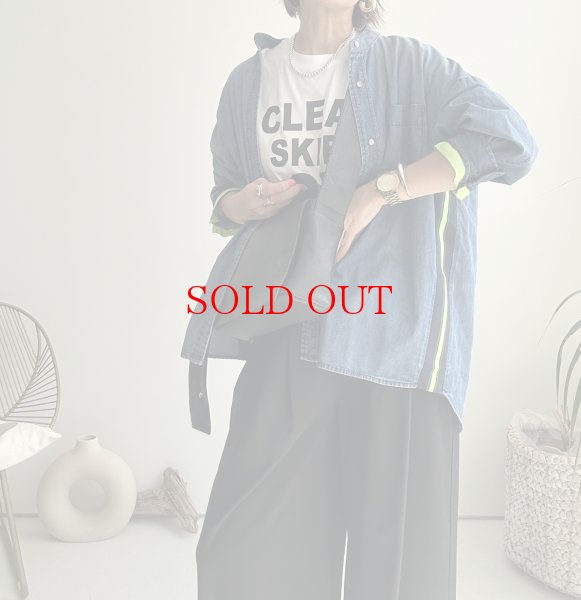 画像2: ●ネオンラインが可愛いデニムシャツ●【LIVEご紹介アイテム】●ネオンポイントデニムシャツ (2)