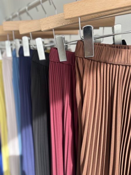 画像2: ●S〜LLさんも穿けちゃう!?【LIVEご紹介アイテム】●プリーツパンツ (2)