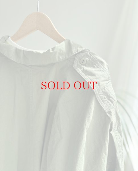 画像4: ◆オーバーシルエットが可愛いオトナっぽカーキアウター【LIVEご紹介アイテム】●オーバーカーキブルゾン (4)