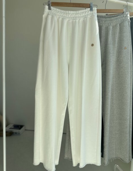 画像11: 【2/22 LIVEご紹介アイテム】美シルエット!!スエットワイドパンツ (11)