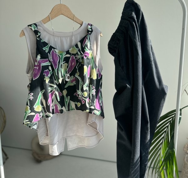 画像6: ●【2/11 LIVEご紹介アイテム】●前後2wayで着られる◎全色素敵!!なヴィンテージライクフラワービスチェトップス (6)