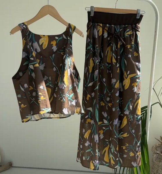 画像16: ●【2/11 LIVEご紹介アイテム】●前後2wayで着られる◎全色素敵!!なヴィンテージライクフラワービスチェトップス (16)