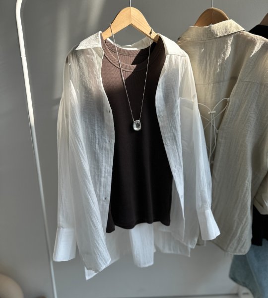 画像5: ●こっくり大人っぽいリブタンク●【LIVEご紹介アイテム】●大人のインナータンク●クルーネック細リブタンク(ブラウン) (5)