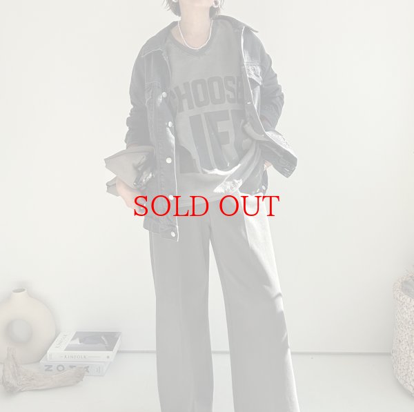 画像4: ●20日で締切●BIGロゴが可愛い【LIVEご紹介アイテム】●BIGロゴVネックトップス (4)