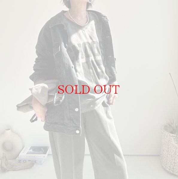 画像3: ●20日で締切●BIGロゴが可愛い【LIVEご紹介アイテム】●BIGロゴVネックトップス (3)