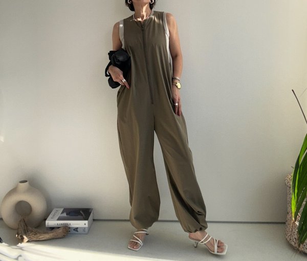 画像13: ●SALE●メーカー在庫限り●【3/31 LIVEアイテム】●ストレッチナイロンで伸縮性◎●ジップデザインオールインワン (13)