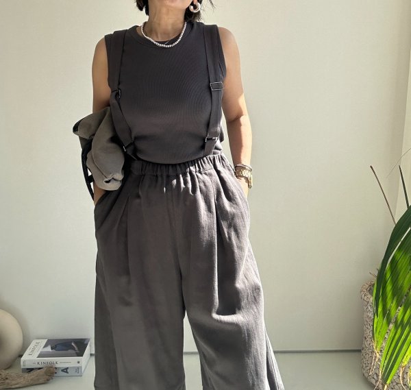 画像18: ●サロペとしてもパンツとしても使える◎【3/24 LIVEご紹介アイテム】●2wayリネンカーブサロペ (18)