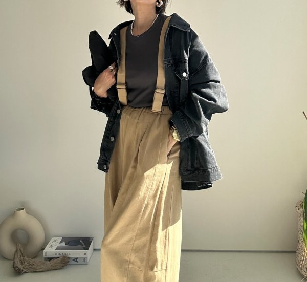 画像12: ●こっくり大人っぽいリブタンク●【LIVEご紹介アイテム】●大人のインナータンク●クルーネック細リブタンク(ブラウン) (12)