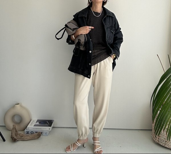 画像17: ●大人っぽとろみ素材と美シルエット●【3/24 LIVEご紹介アイテム】とろみジョガーパンツ (17)