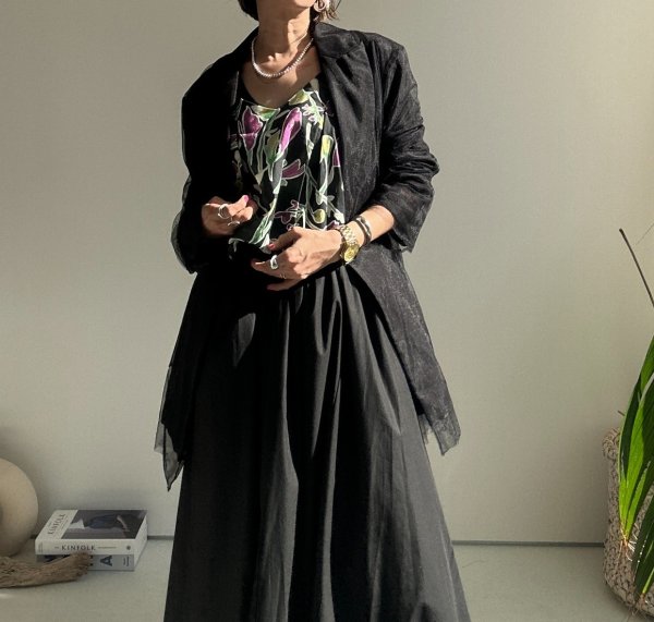 画像24: ●【2/11 LIVEご紹介アイテム】●前後2wayで着られる◎全色素敵!!なヴィンテージライクフラワービスチェトップス (24)