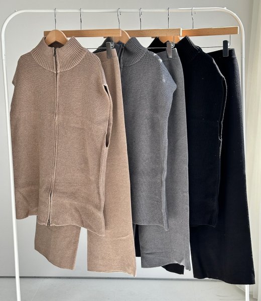 画像2: ●【LIVEご紹介アイテム】●ニットベスト+ニットパンツセットアップ (2)