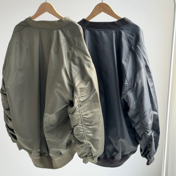 画像2: ●SALE●大人っぽいカラーが素敵【LIVEご紹介アイテム】●ミリタリーブルゾン (2)