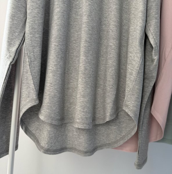 画像4: ⚫︎【LIVEアイテム】●必須アイテム!!見せられインナー◎伸びーる素材!裏起毛オフタートルトップス (4)