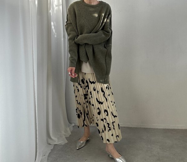 画像7: ●アシンメトリー変形オーバーニット【LIVEご紹介アイテム】 (7)