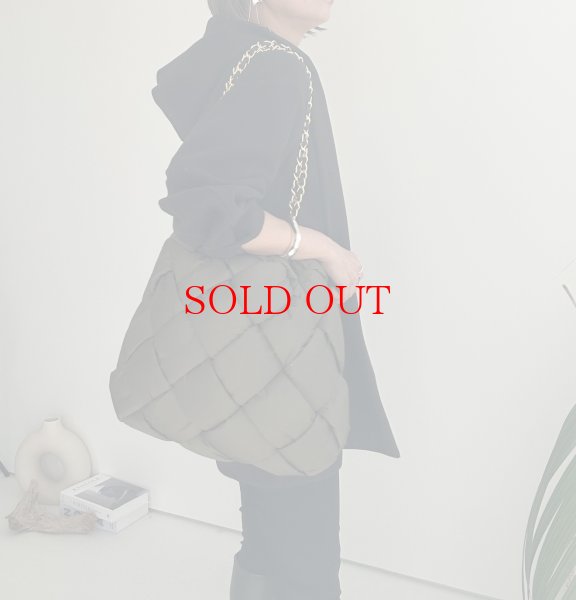 画像4: ◆残り僅か●キルティングライクチェーンショルダーバッグ【LIVEご紹介アイテム】 (4)