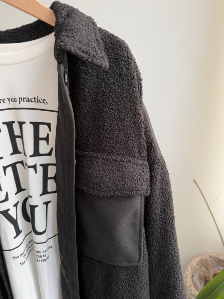 画像2: ⚫︎SALE⚫︎【LIVE ご紹介アイテム】ボアシャツワンピ (2)