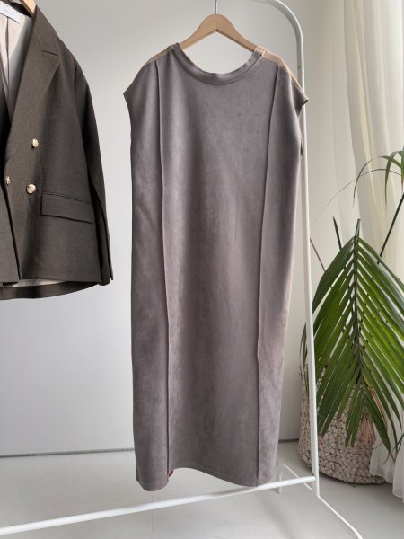 画像2: ⚫︎SALE⚫︎【LIVE ご紹介アイテム】パッチワークデザインスエードワンピ (2)