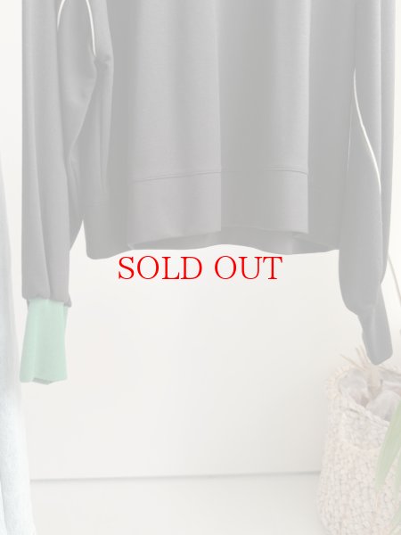 画像2: ⚫︎SALE⚫︎【LIVE ご紹介アイテム】アシメスリーブプルオーバー (2)