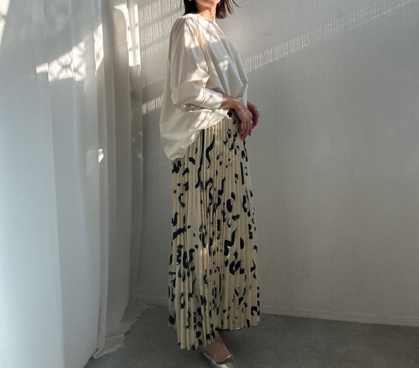 画像5: ⚫︎SALE⚫︎【LIVE ご紹介アイテム】ニュアンスプリントプリーツスカート (5)